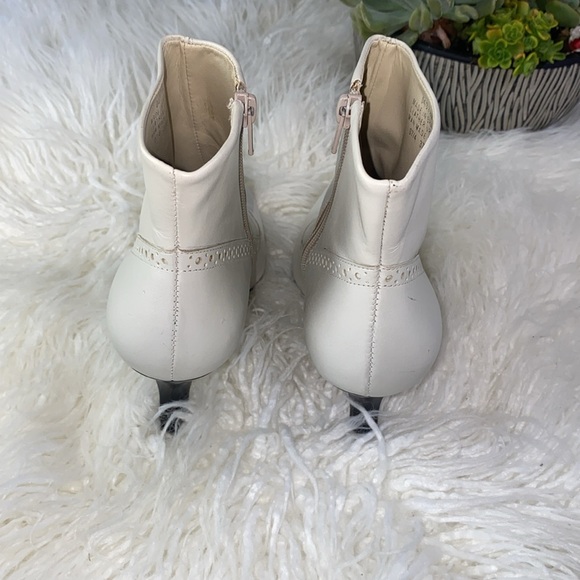 🍃🍃-Franco Sarto ankle heel boots-🍃🍃 - Picture 3 of 11